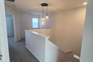 719 Wellington Ln, Cary, IL 60013 - Photo 22