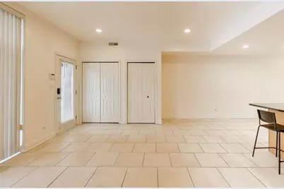 2615 S Lowe Avenue #1S, Chicago, IL 60616 - Photo 8