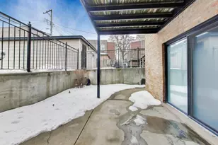 2615 S Lowe Ave, Chicago, IL 60616 - Photo 24