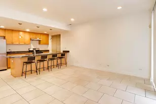 2615 S Lowe Ave, Chicago, IL 60616 - Photo 6