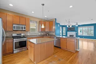 8900 31st St, Brookfield, IL 60513 - Photo 16