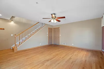 8900 31st Street #9, Brookfield, IL 60513 - Photo 4