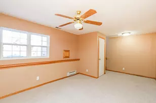 384 Raven Dr, Manteno, IL 60950 - Photo 18