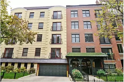 512 W Barry Avenue #206, Chicago, IL 60657 - Photo 1