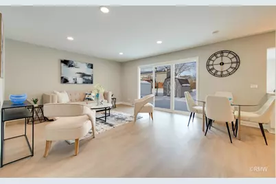 502 Oakton Street, Elk Grove Village, IL 60007 - Photo 2