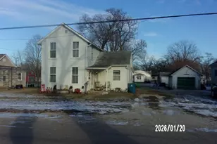 205 S Axtel St, Milford, IL 60953 - Photo 4