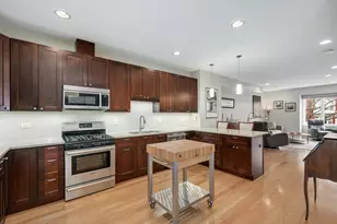 105 Home Ave, Oak Park, IL 60302 - Photo 10