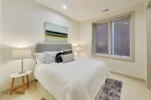 2450 N Clybourn Ave, Chicago, IL 60614 - Photo 22