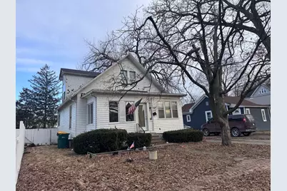 405 S Sterling Street, Streator, IL 61364 - Photo 2