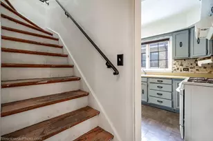 6738 N Ionia Ave, Chicago, IL 60646 - Photo 18