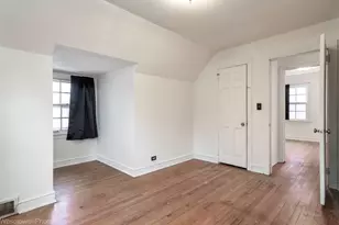 6738 N Ionia Ave, Chicago, IL 60646 - Photo 24