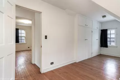 6738 N Ionia Avenue, Chicago, IL 60646 - Photo 22