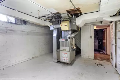 6738 N Ionia Avenue, Chicago, IL 60646 - Photo 28