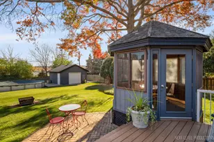 1367 Wauchope Dr, Elgin, IL 60123 - Photo 30