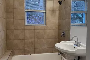 1647 Oak Park Ave, Berwyn, IL 60402 - Photo 10