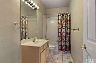 274 Prairie View Ln, Wheeling, IL 60090 - Photo 24