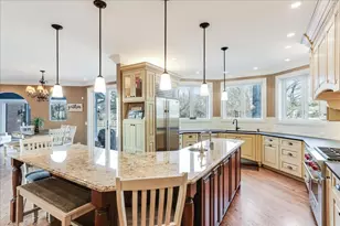 27022 W Coventry Ct, Lake Barrington, IL 60010 - Photo 18