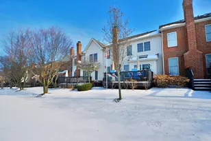 23 Red Tail Dr, Hawthorn Woods, IL 60047 - Photo 32