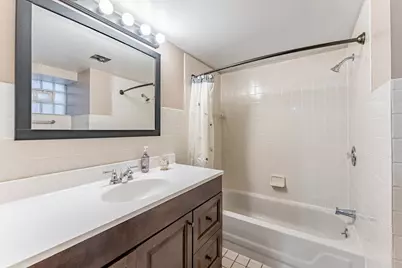 2709 S 60th Court, Cicero, IL 60804 - Photo 32