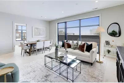 1317 N Western Avenue #501, Chicago, IL 60622 - Photo 2