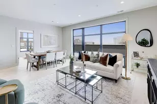 1317 N Western Ave, Chicago, IL 60622 - Photo 2