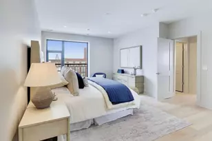 1317 N Western Ave, Chicago, IL 60622 - Photo 12