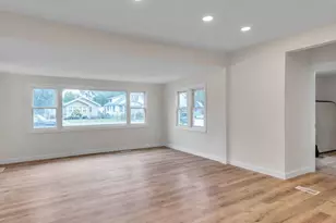 313 Grand Blvd, Loves Park, IL 61111 - Photo 6