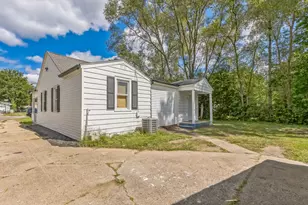 313 Grand Blvd, Loves Park, IL 61111 - Photo 28