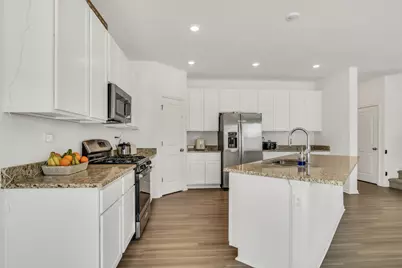 32075 Savannah Drive, Lakemoor, IL 60051 - Photo 12