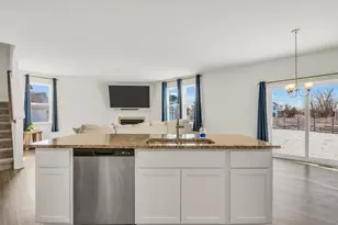 32075 Savannah Dr, Lakemoor, IL 60051 - Photo 16