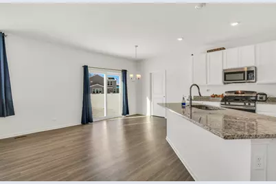 32075 Savannah Drive, Lakemoor, IL 60051 - Photo 10