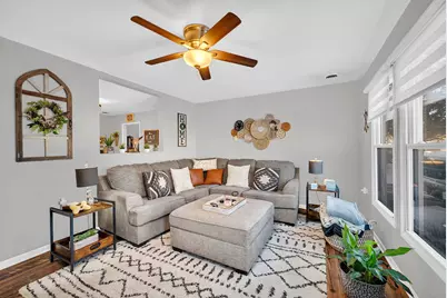 323 Fairfax Avenue, Romeoville, IL 60446 - Photo 6