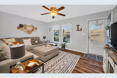 323 Fairfax Avenue, Romeoville, IL 60446 - Photo 8