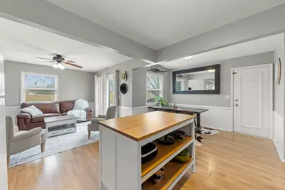 9 Fieldcrest Drive, Montgomery, IL 60538 - Photo 8