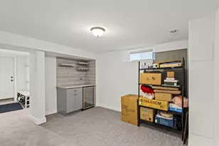 6100 N Overhill Ave, Chicago, IL 60631 - Photo 30