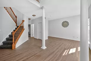 1445 Somerfield Dr, Bolingbrook, IL 60490 - Photo 4