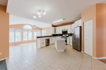 1445 Somerfield Drive, Bolingbrook, IL 60490 - Photo 8