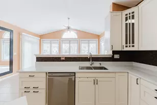 1445 Somerfield Dr, Bolingbrook, IL 60490 - Photo 12