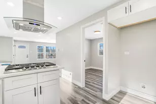 13049 S Brandon Ave, Chicago, IL 60633 - Photo 8