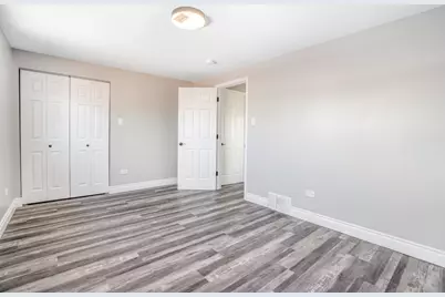 13049 S Brandon Avenue, Chicago, IL 60633 - Photo 14