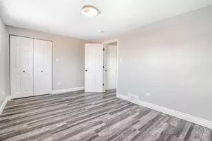 13049 S Brandon Ave, Chicago, IL 60633 - Photo 14