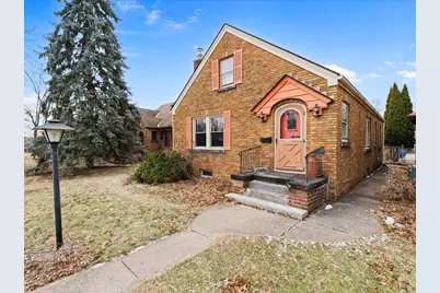 1826 41st Street, Rock Island, IL 61201 - Photo 2