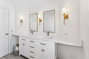 1213 Silver Pine Dr, Hoffman Estates, IL 60010 - Photo 20