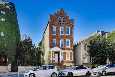 1537 W Augusta Boulevard #3R, Chicago, IL 60642 - Photo 1