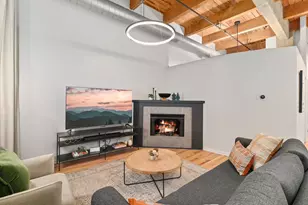 215 N Aberdeen St, Chicago, IL 60607 - Photo 10