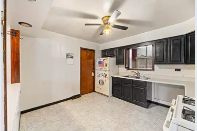 25085 W Tamarack Drive, Wauconda, IL 60084 - Photo 8