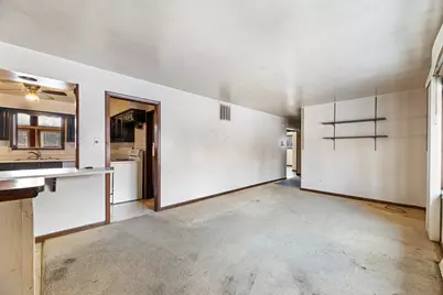 25085 W Tamarack Drive, Wauconda, IL 60084 - Photo 6