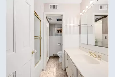 116 Rivershire Lane, Lincolnshire, IL 60069 - Photo 16