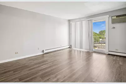 2500 Mark Thomas Lane #7A, Hanover Park, IL 60133 - Photo 4