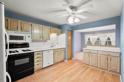 1010 Butternut Lane #B, Mount Prospect, IL 60056 - Photo 6